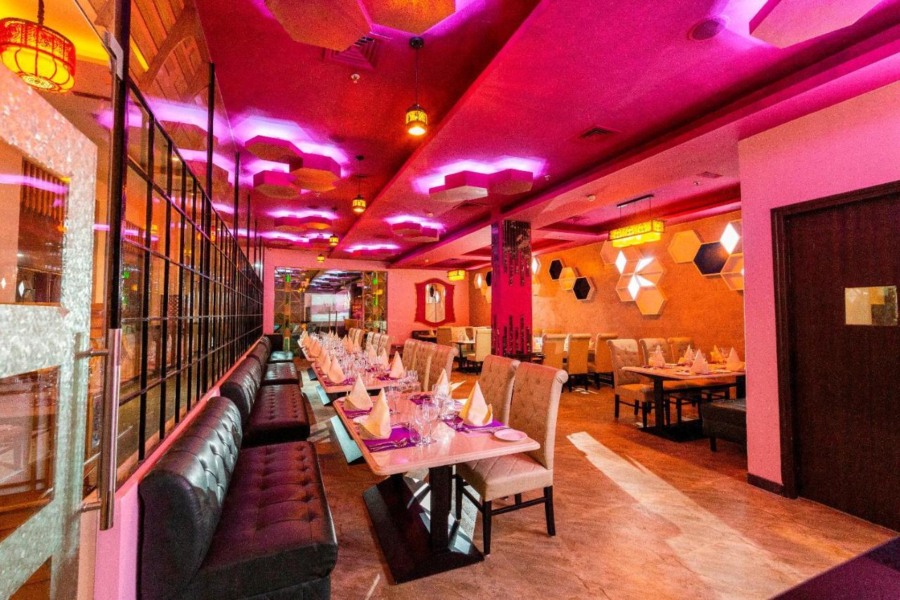 Ramada Neemrana Hotel Buitenkant foto