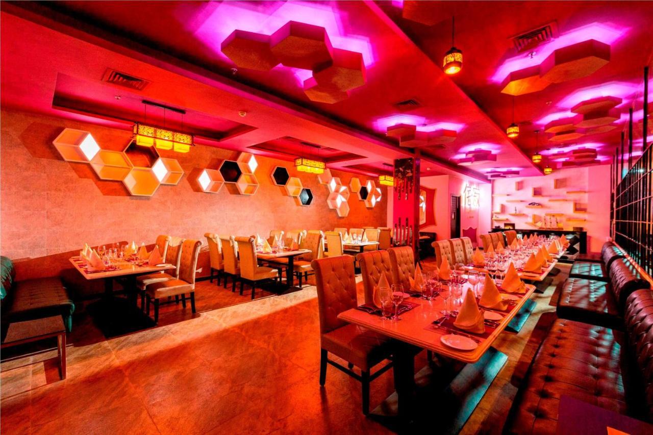 Ramada Neemrana Hotel Buitenkant foto